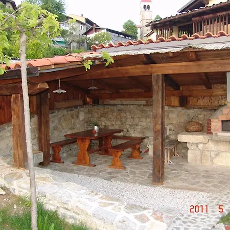 Tonkli 公寓 Logje